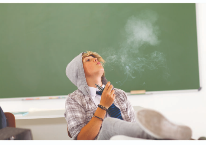 Vaping Student (2)